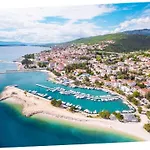Studio-wohnung In By Interhome * Crikvenica