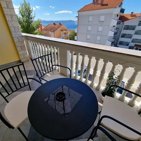 Studio-wohnung In By Interhome Apartman Crikvenica