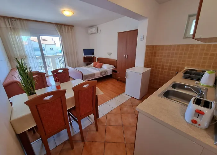 Studio-wohnung In By Interhome Apartman *